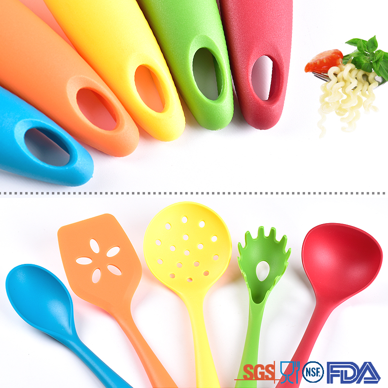 New colorful kitchen utensils stainless steel 5 pc nylon kitchen utensil tool set cooking kitchen gadgets in fruit & vegetable